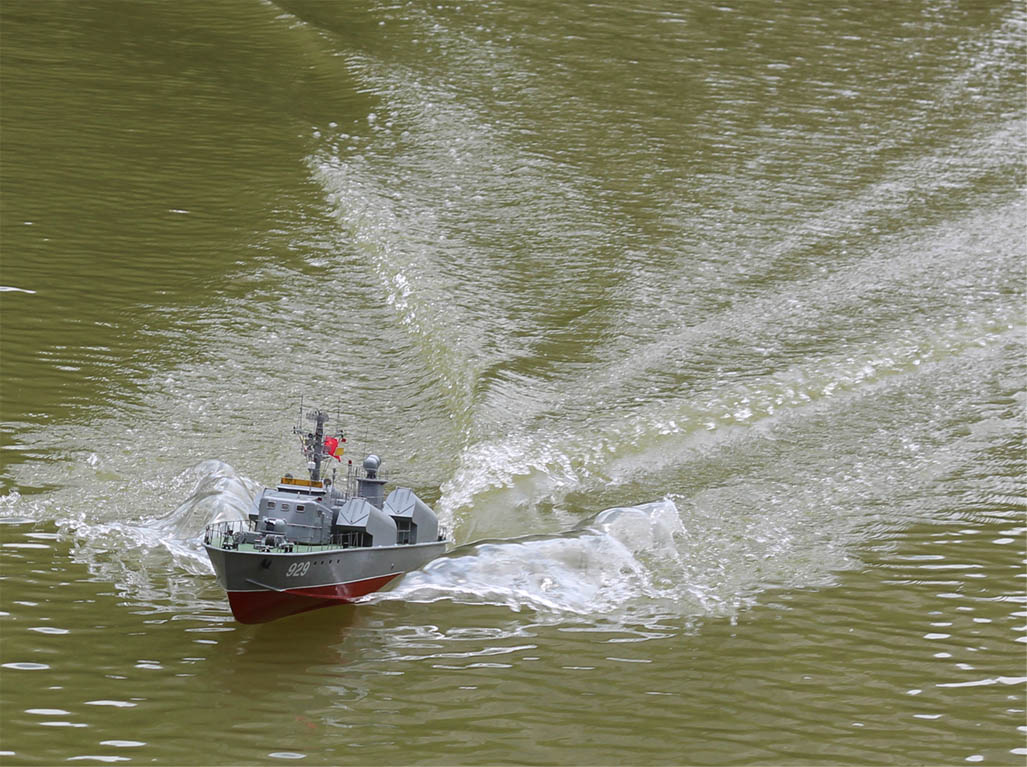 Boat 0294.jpg