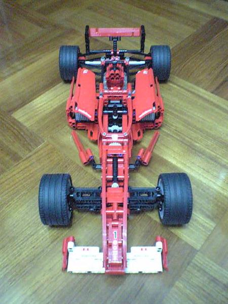 Lego F-1 (Custom).jpg