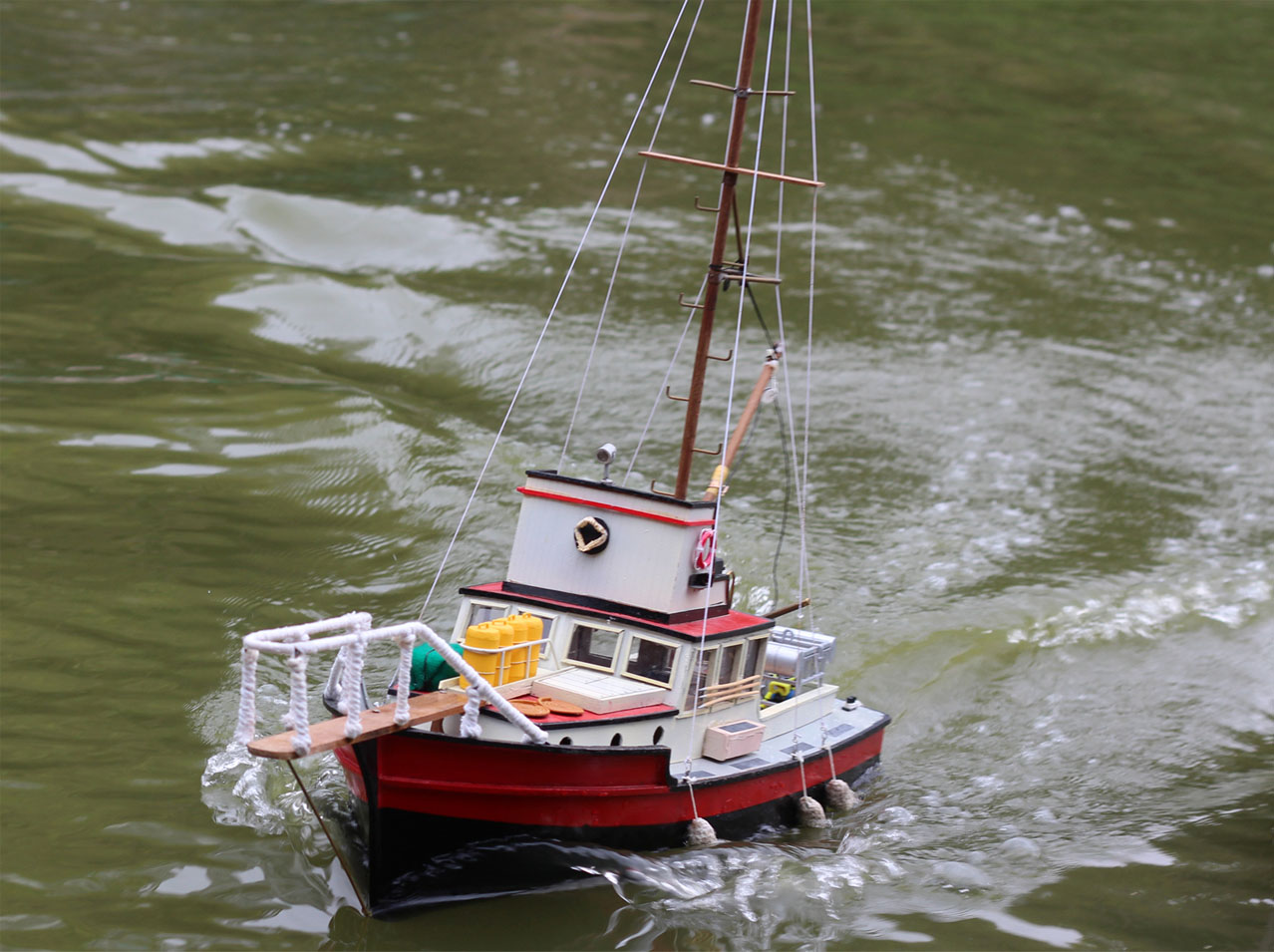 Boat 0236.jpg